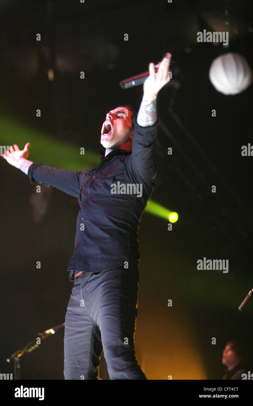 Dashboard Confessional performing at Madison Square Garden on December