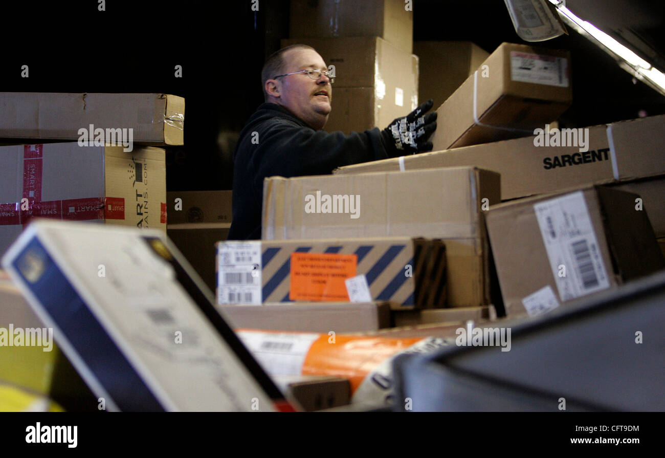 Parcels being delivered High Resolution Stock Photography and Images