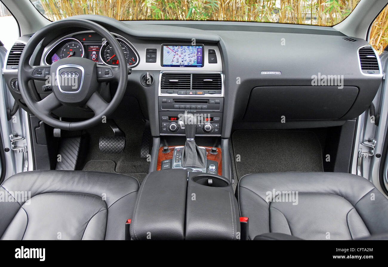 Audi Q7 Interior