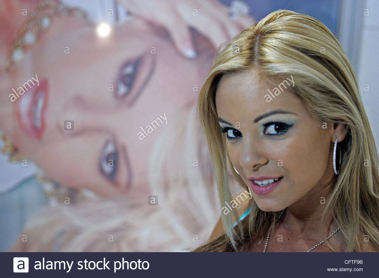 Avn Actress High Resolution Stock Photography and Images - Alamy