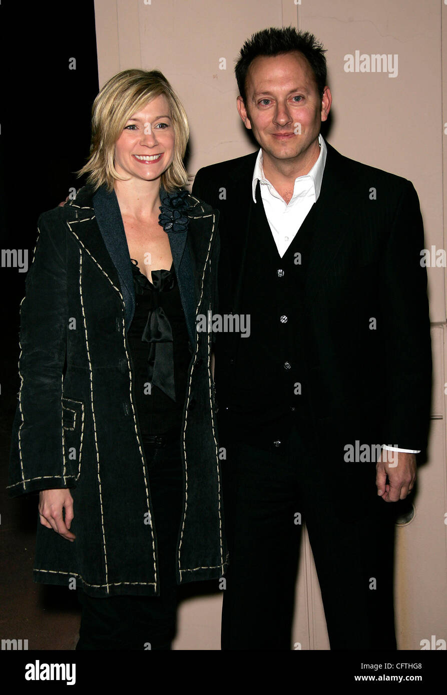Michael emerson and wife hires stock photography and images Alamy
