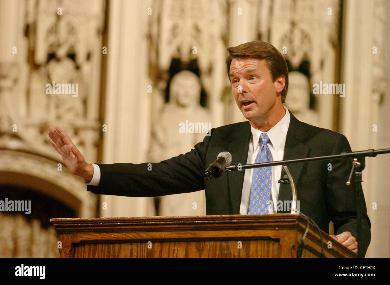 Senator John Edwards delivers the keynote address during the civil ...