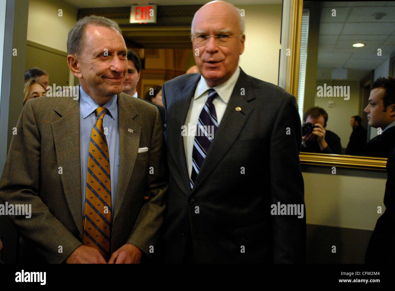 Feb 01, 2007 - Washington, DC, USA - Senate Judiciary Committee chairmen ARLEN SPECTER (R-PA) and PATRICK LEAHY (D-VT) arrive at a press conference to discuss their meeting with the Justice Department about the Maher Arar case. Arar is a Canadian citizen who was detained and sent to Syria by the Uni Stock Photo