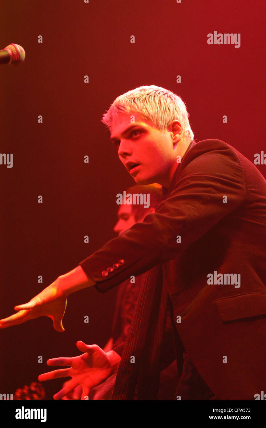 Gerard Way Stock Photos Gerard Way Stock Images Alamy