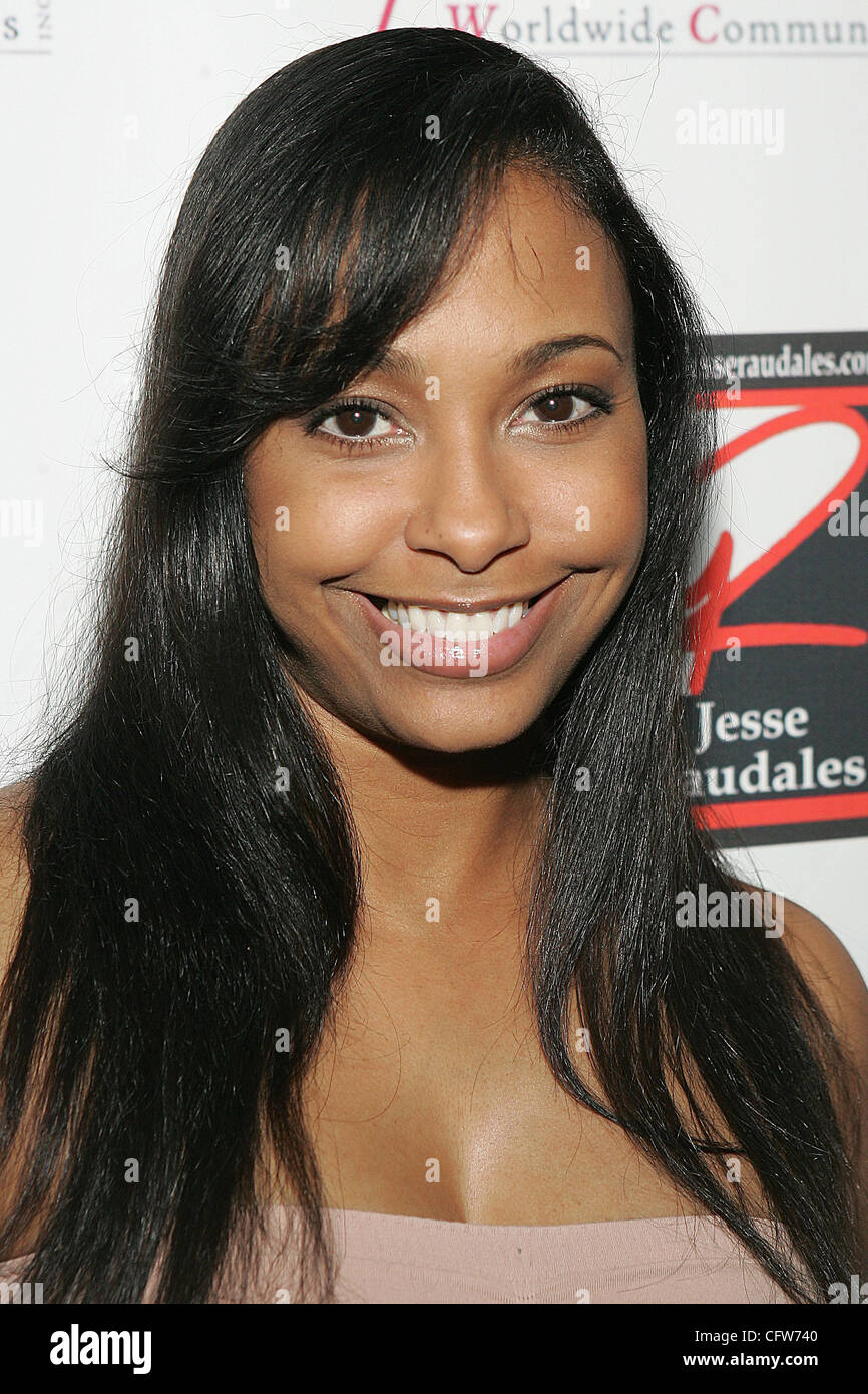 Jasmine lewis actress