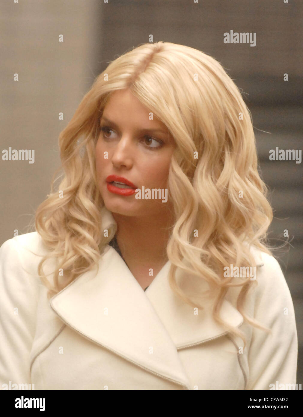 Mar 01, 2007 - New York, NY, USA - JESSICA SIMPSON on the New Yorks et