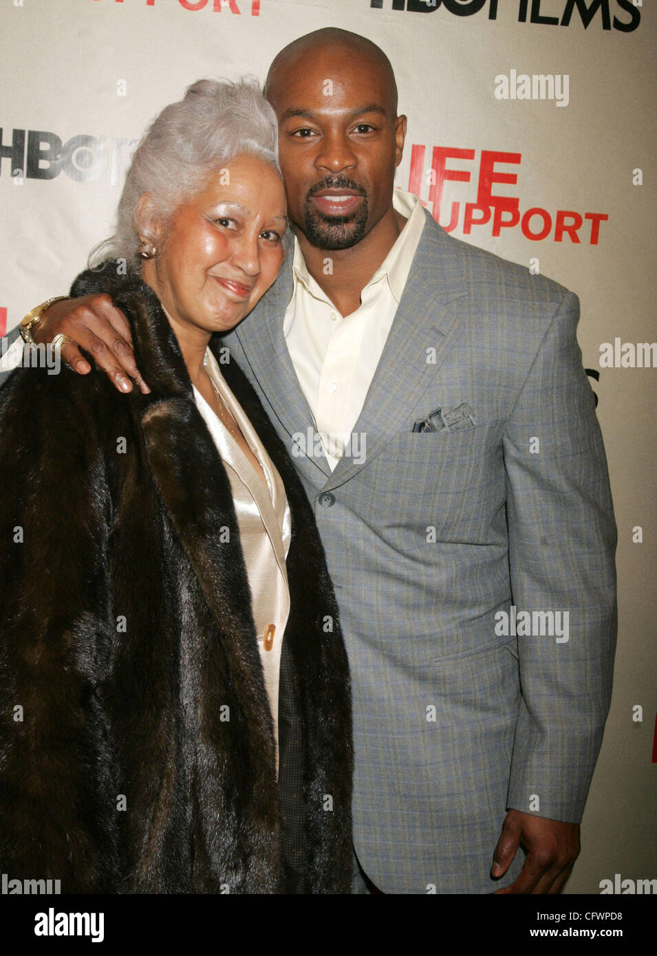 Darrin dewitt henson hi-res stock photography and images - Alamy