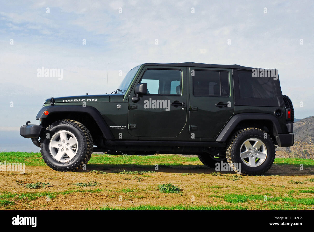 Beauty Side 2007 Jeep Wrangler Unlimited Rubicon Four Door