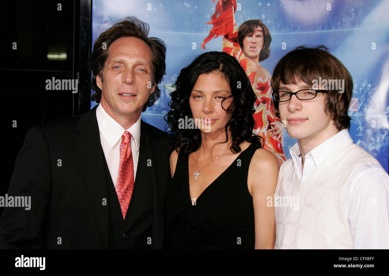 Mar 28, 2007; Hollywood, California, USA; Actor WILLIAM FICHTNER, WIFE KYM & SON SAM at the 'Blades Of Glory' Los Angeles Premiere held at the Chinese Theatre. Mandatory Credit: Photo by Lisa O'Connor/ZUMA Press. (©) Copyright 2007 by Lisa O'Connor Stock Photo