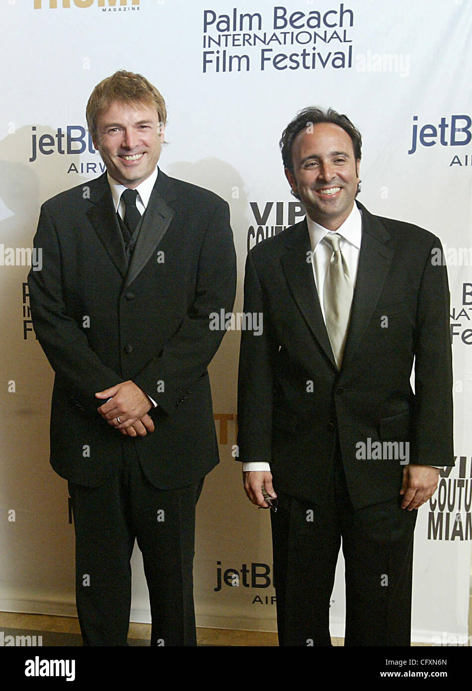 042107 met Filmfest   Photo by Damon Higgins/The Palm Beach Post  0036840A - BOCA RATON - W/STORY BY HAP ERSTEIN - Adam Massey (l) and Lincoln Stalmaster make an entrance on the red carpet at the Boca Raton Resort & Club for the 2007 Palm Beach International Film Festival.  ....042107 Stock Photo