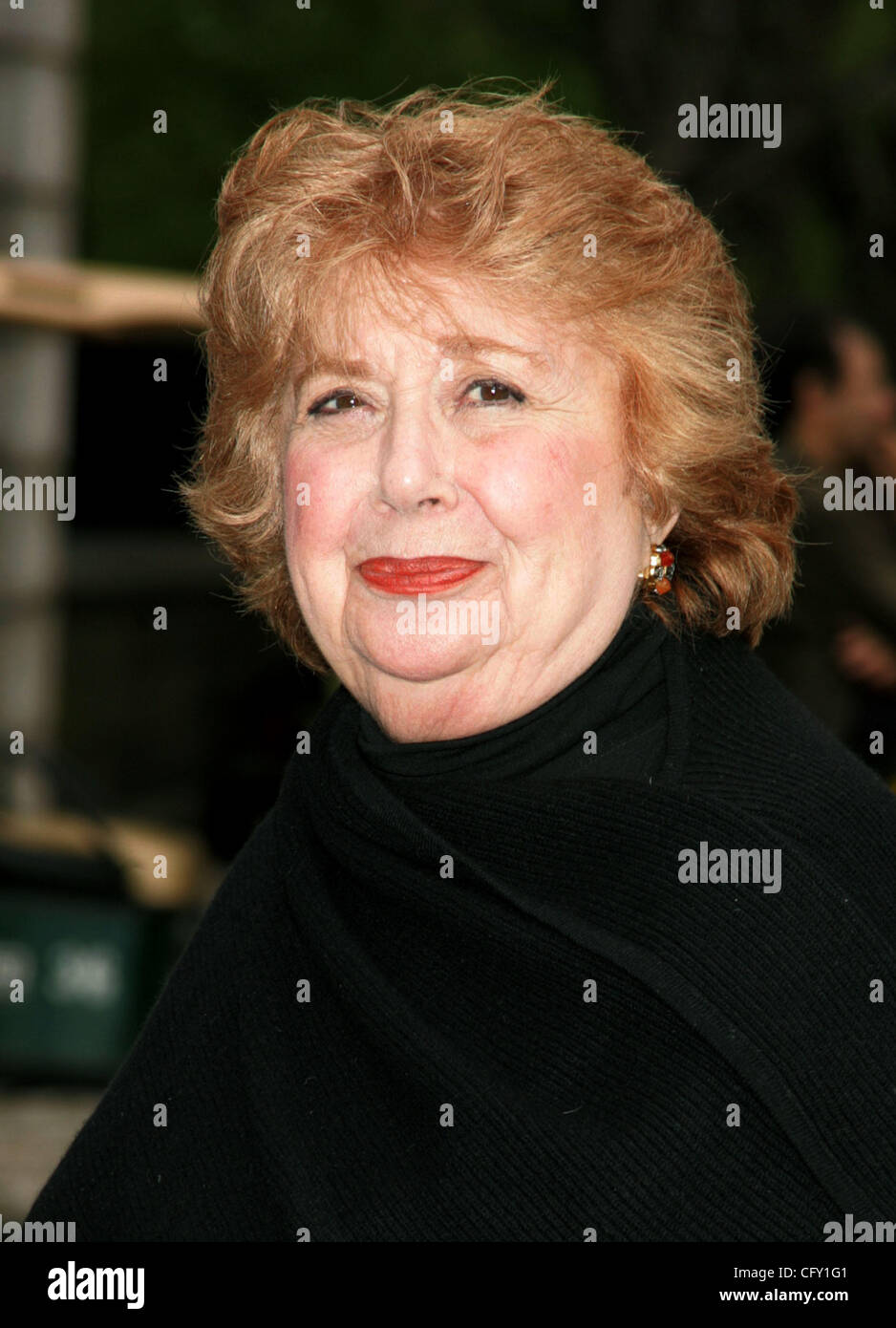 May 02, 2007 - New York, NY, USA - Opera singer BEVERLY SILLS at the arrivals for the 25th Annual Frederick Law Olmsted Awards Luncheon affectionately know as the 'Hat Luncheon' held at Central Park's Conservatory Garden. (Credit Image: © Nancy Kaszerman/ZUMA Press) Stock Photo