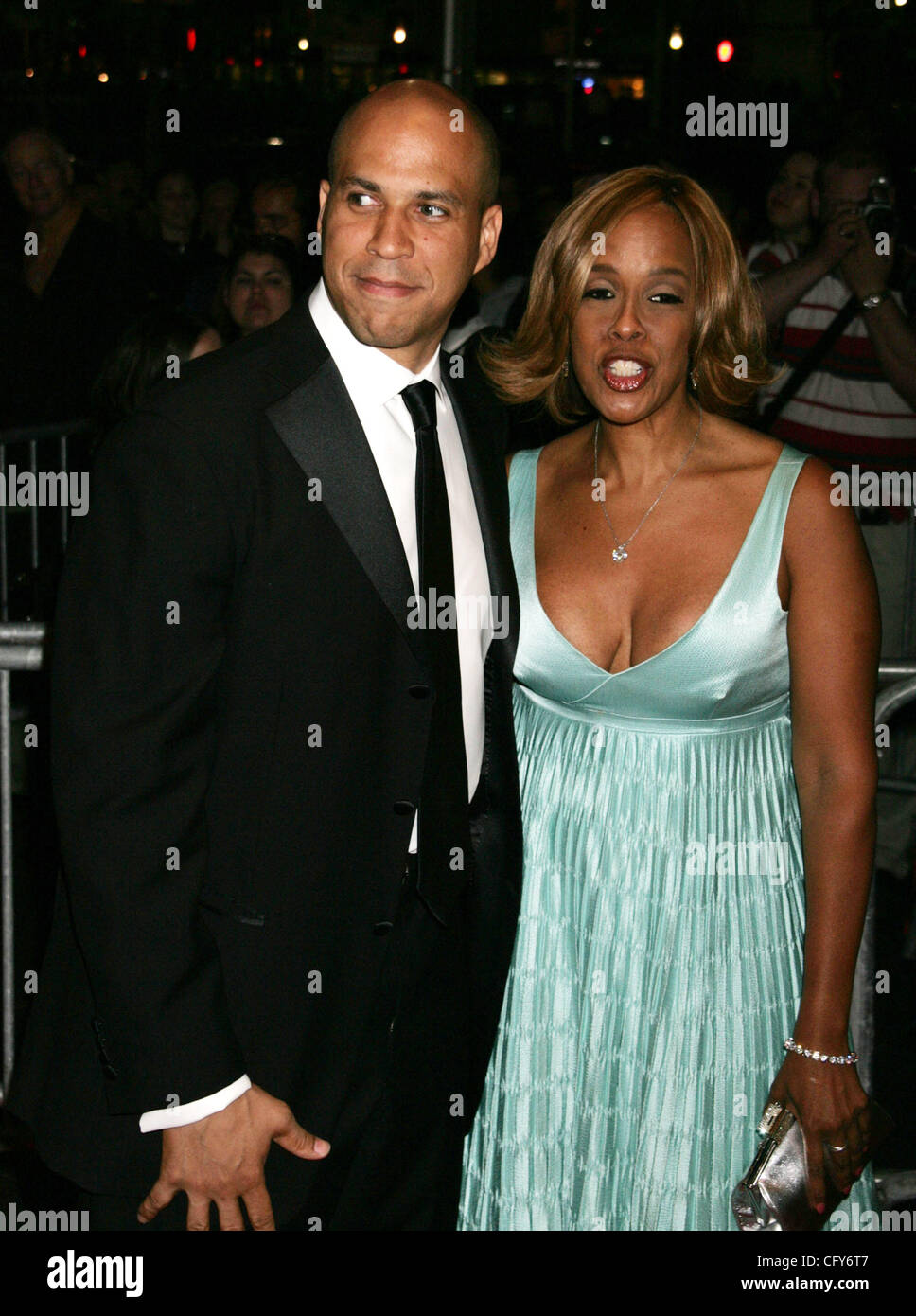 May 08, 2007 - New York, NY, USA - Mayor of Newark, New Jersey CORY BOOKER and GAYLE KING at the arrivals for Time Magazine's 100 Most Influential People-2007 held at Jazz at the Lincoln Center. (Credit Image: © Nancy Kaszerman/ZUMA Press) Stock Photo