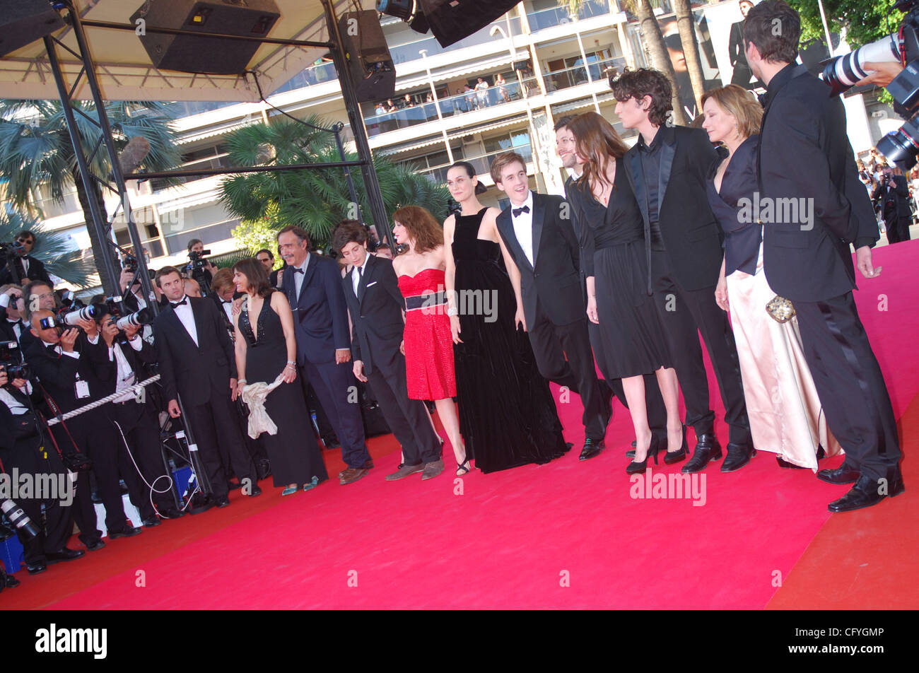 May 18, 2007 - Cannes, FRANCE - Cast shot during the 2007 Cannes Film ...