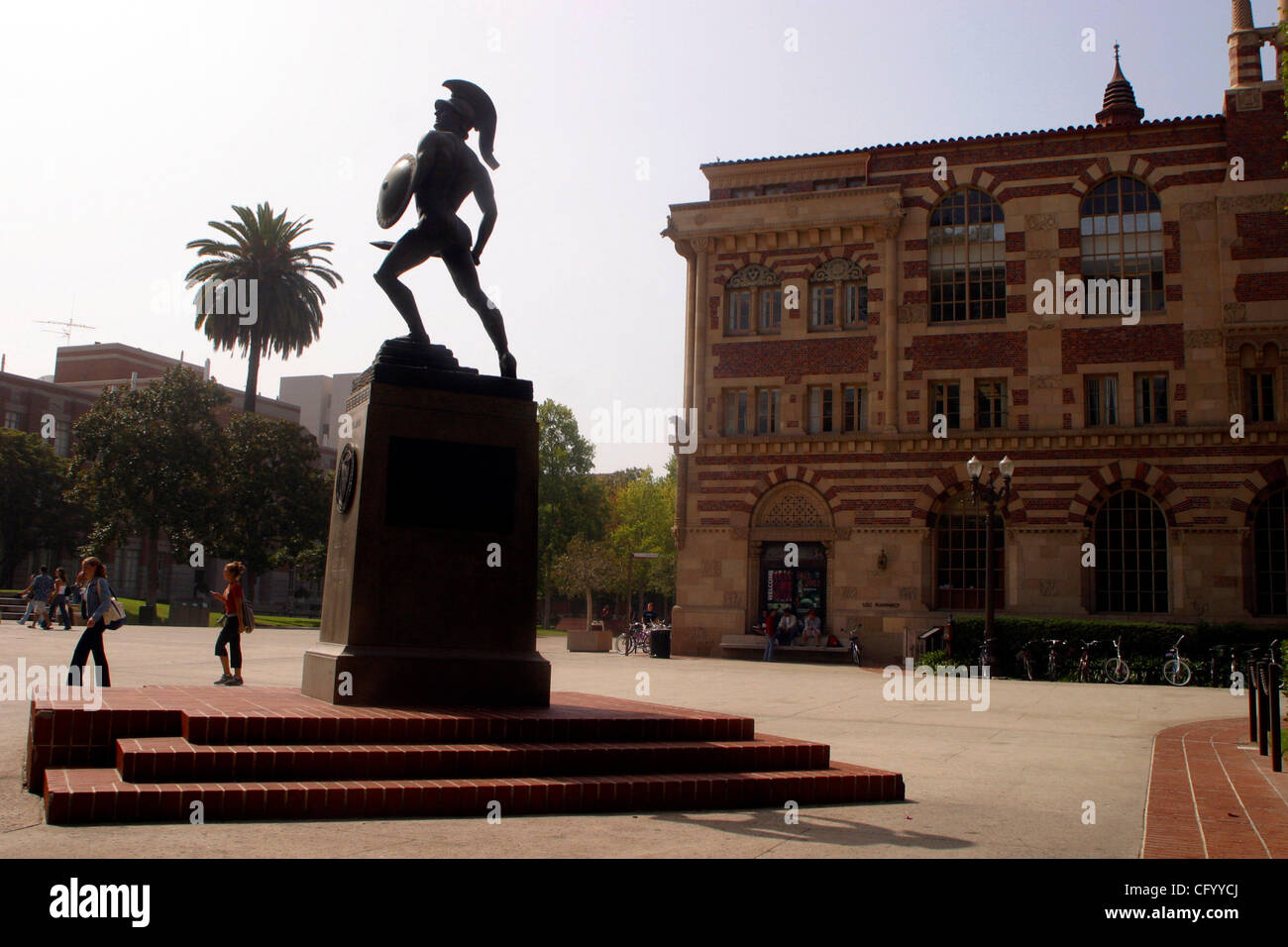 Jun 05, 2007 - Los Angeles, CA, USA - On the USC campus, the lifesize bronze statue in the middle of the  campus is Tommy Trojan, the University of Southern California collegiate symbol and a favorite meeting spot on campus since 1930. Credit Image: © Jonathan Alcorn/ZUMA Press. © Copyright 2007 by  Stock Photo