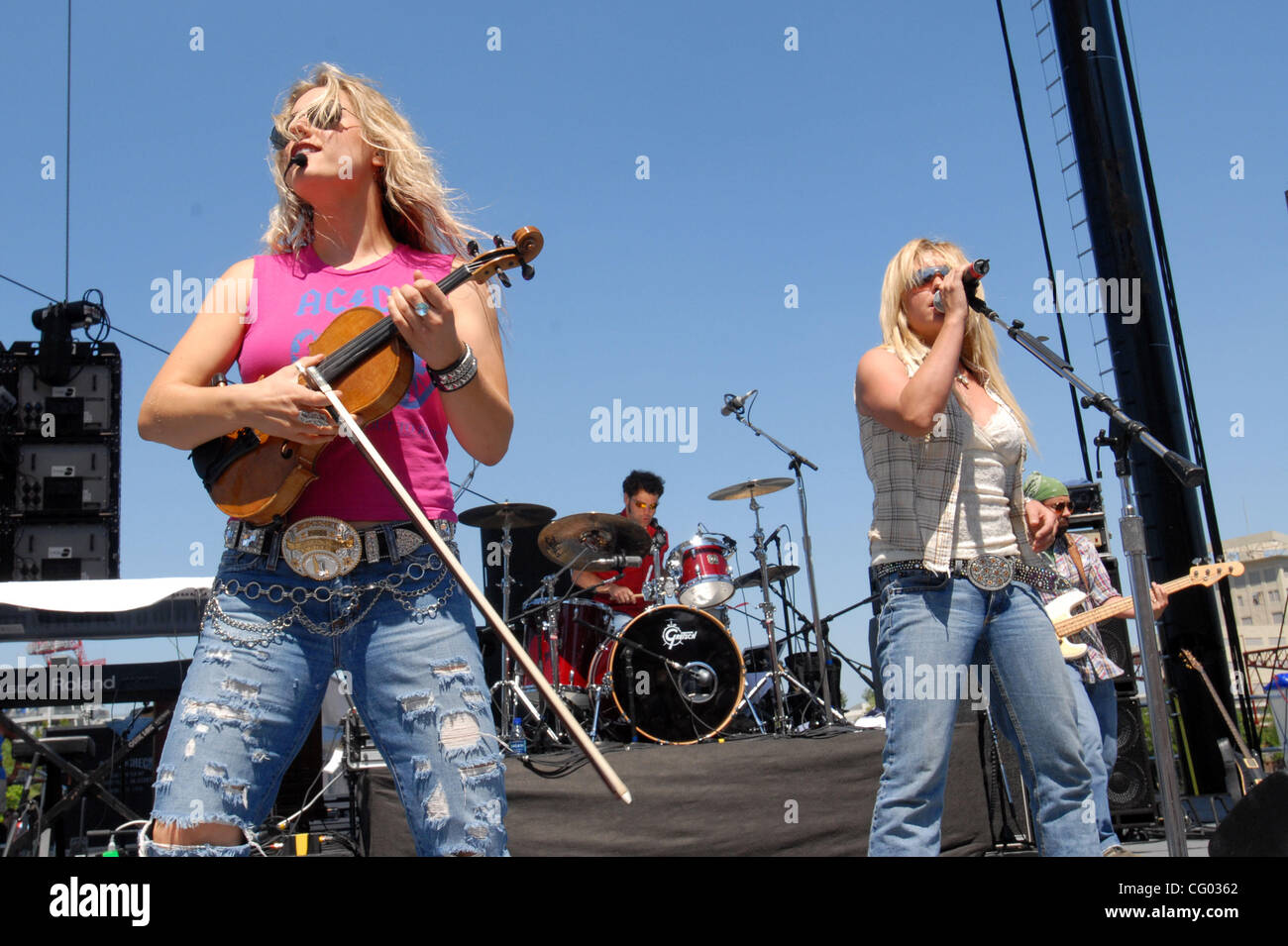 Bomshel hi-res stock photography and images - Alamy