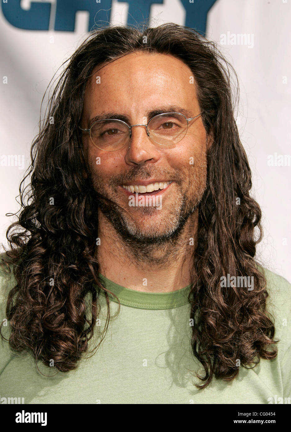 Tom shadyac tom shadyac hi-res stock photography and images - Alamy