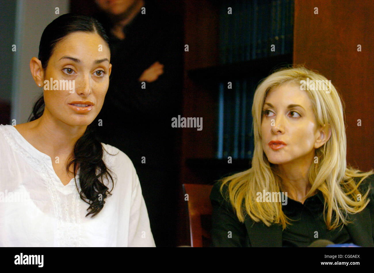 Deserie Duran (L), 34, of Brooklyn and Corri Fetman (R), 43, of Chicago