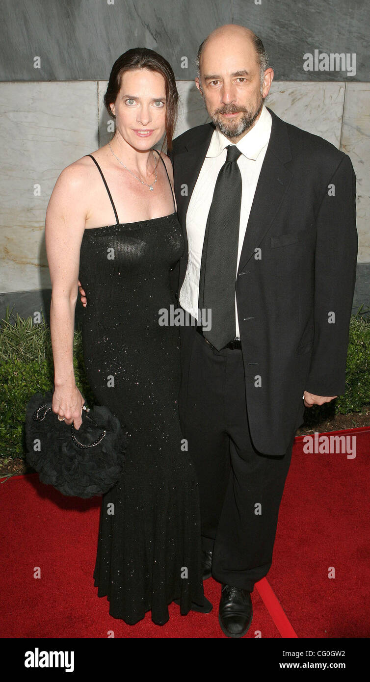 Jun 28, 2007; Hollywood, California, USA; Actor RICHARD SCHIFF and wife ...