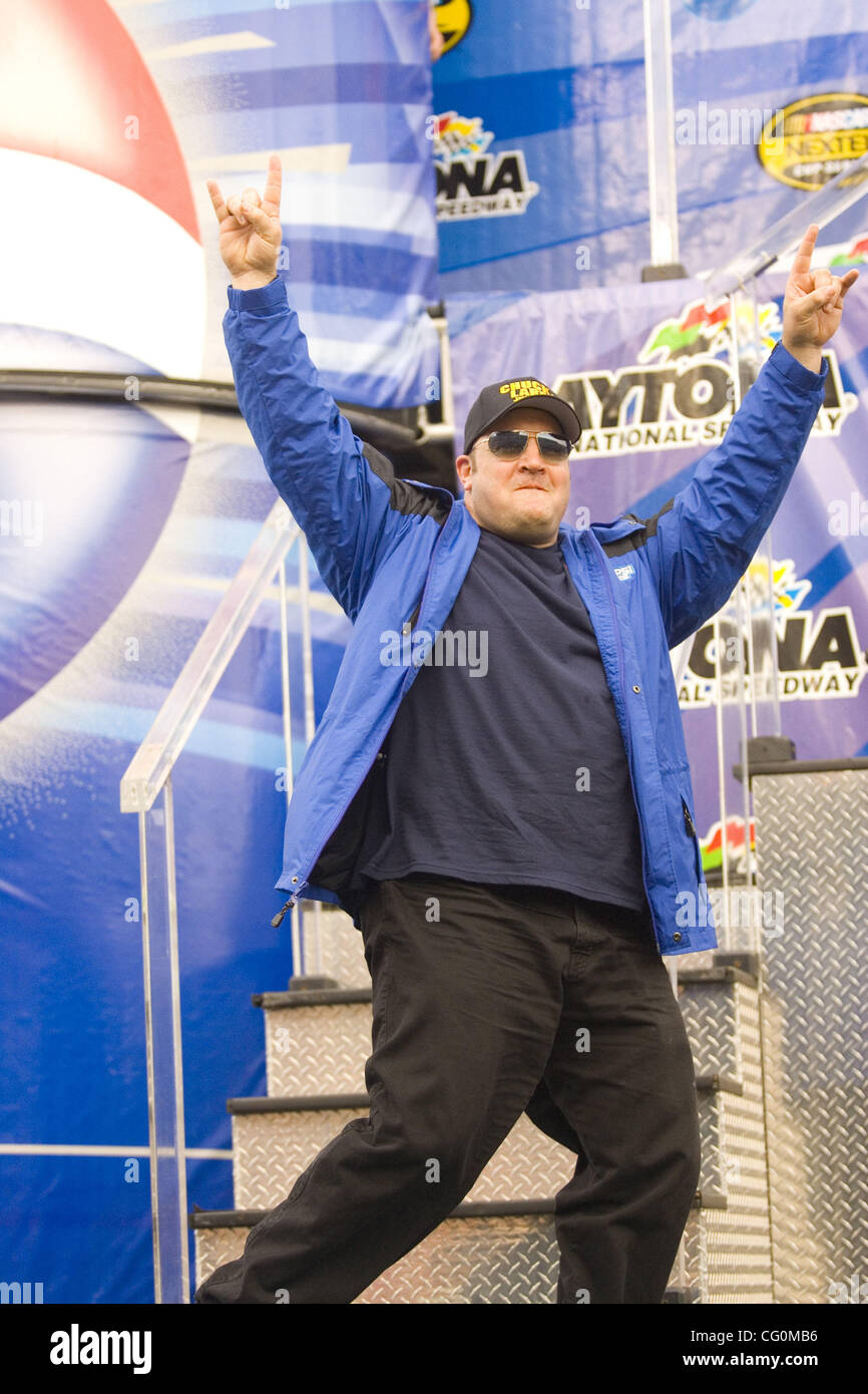Actor Kevin James during the drivers' introductions Saturday, July 7, 2007 before the Pepsi 400 at the Daytona International Speedway in Daytona Beach, FL. Stock Photo