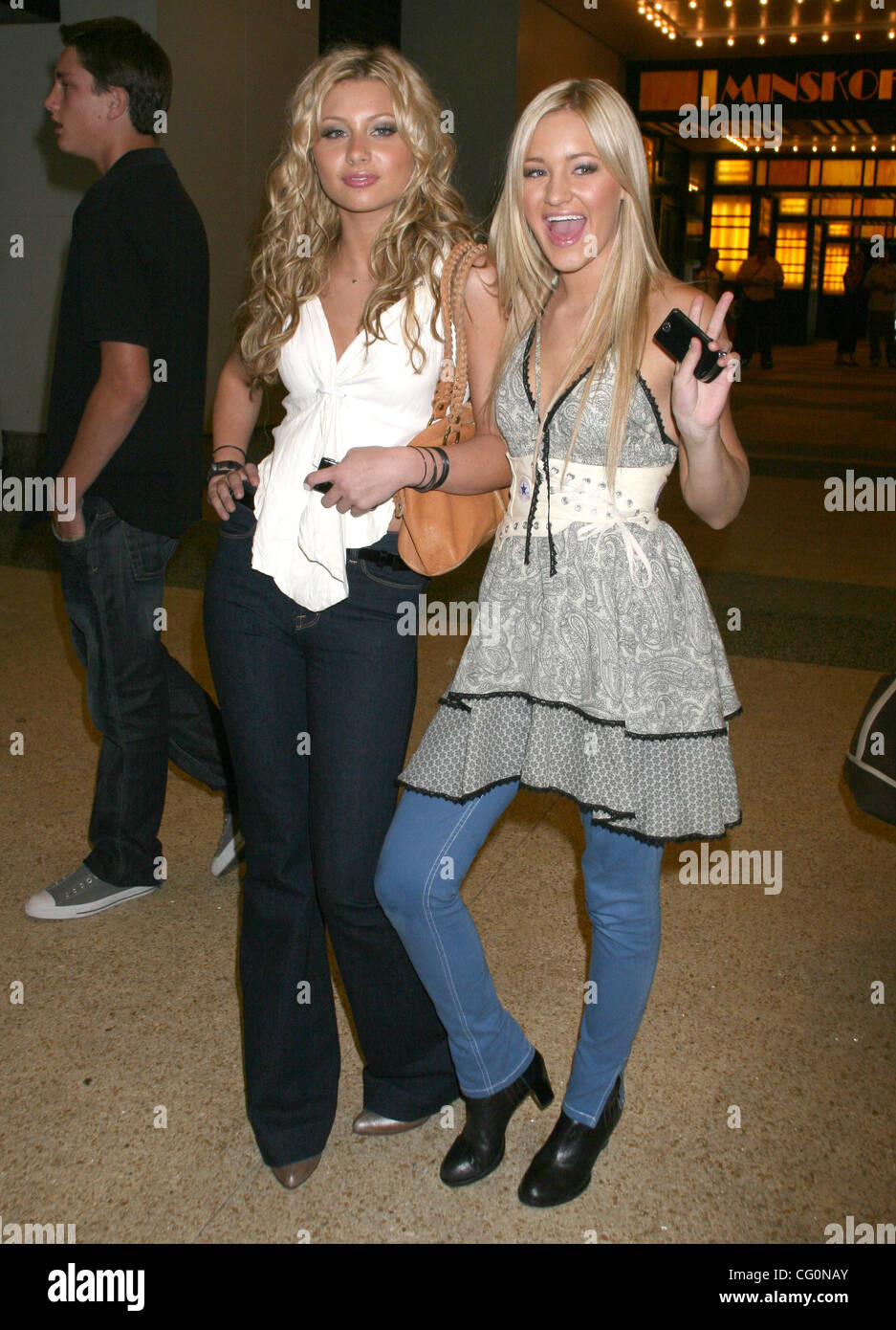 Jul 10, 2007 New York, NY, USA ALY and AJ (ALYSON RENAE "ALY