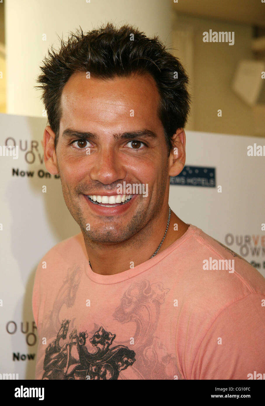 Jul 19, 2007 - Santa Monica, CA, USA - CRISTIAN DE LA FUENTE arriving
