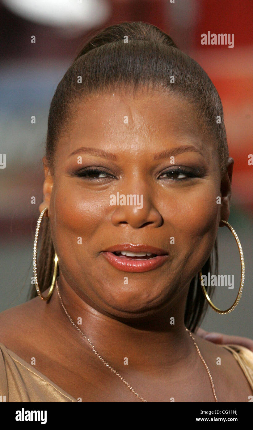 Jul 20, 2007 - New York, NY, USA - Cast member QUEEN LATIFAH from the new movie 'Hairspray' at the 'Today' show 2007 Summer Concert Series held at Rockefeller Plaza. (Credit Image: © Nancy Kaszerman/ZUMA Press) Stock Photo