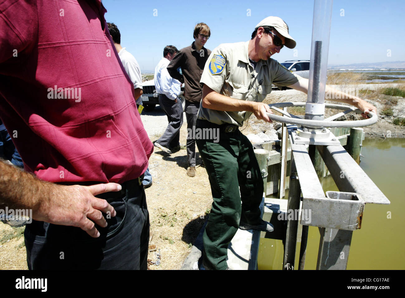 California dept of fish and wildlife hi-res stock photography and ...