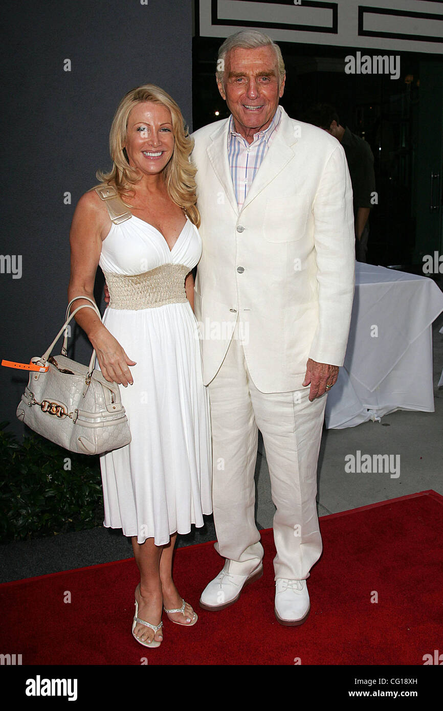 Jerry douglas and kim douglas hi-res stock photography and images - Alamy