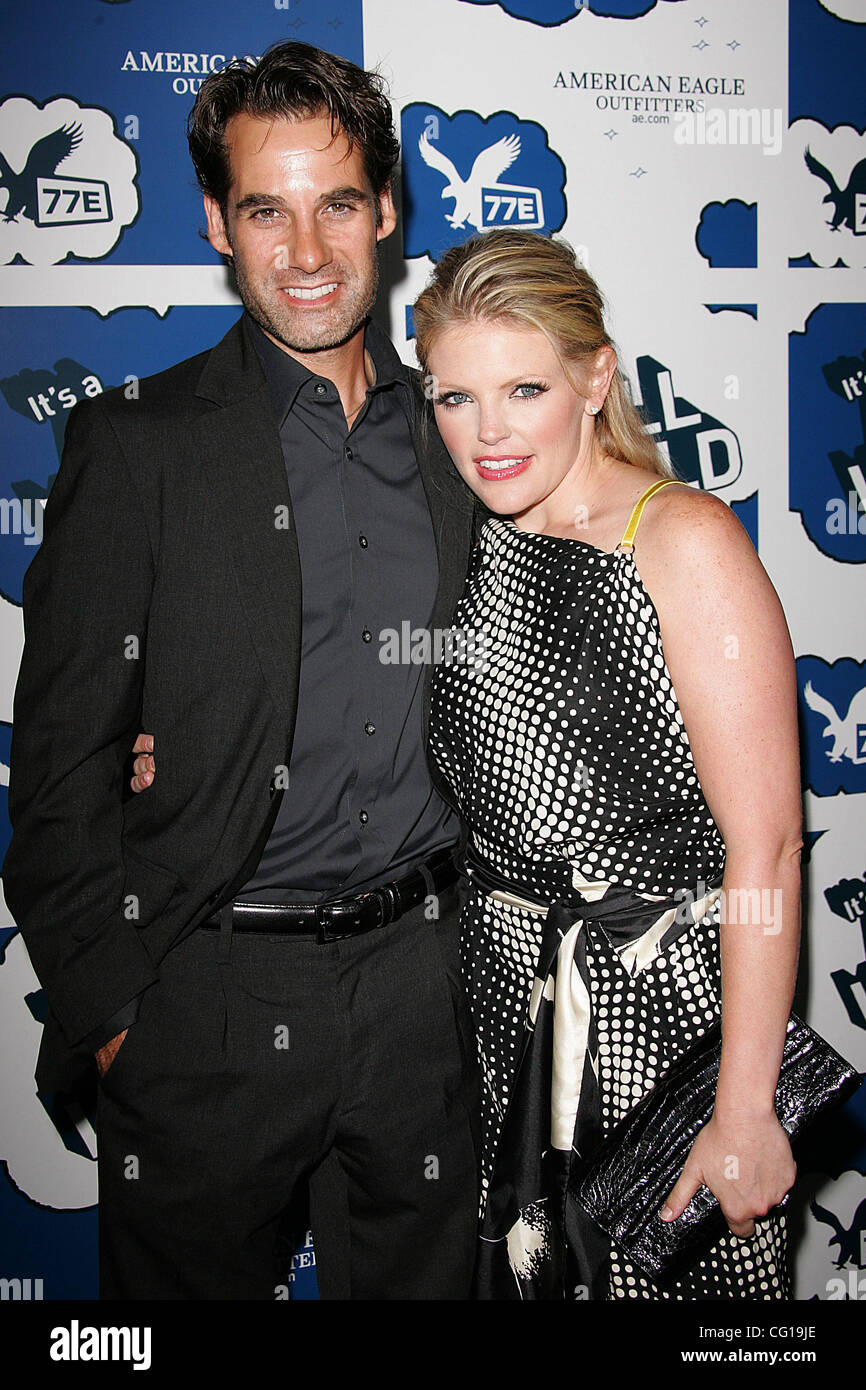 Adrian pasdar and natalie maines hi-res stock photography and images ...