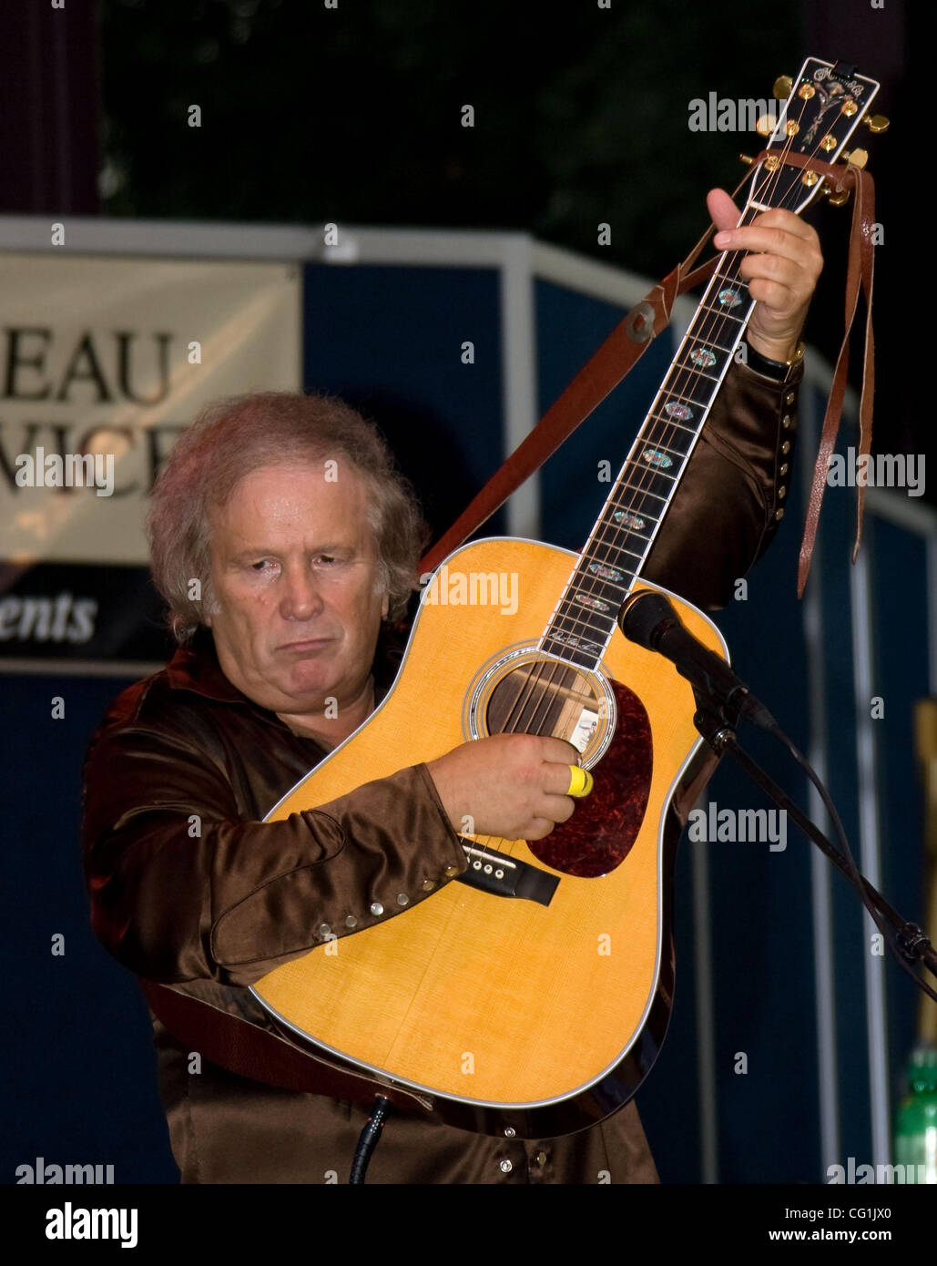 Don mclean american pie hi-res stock photography and images - Alamy