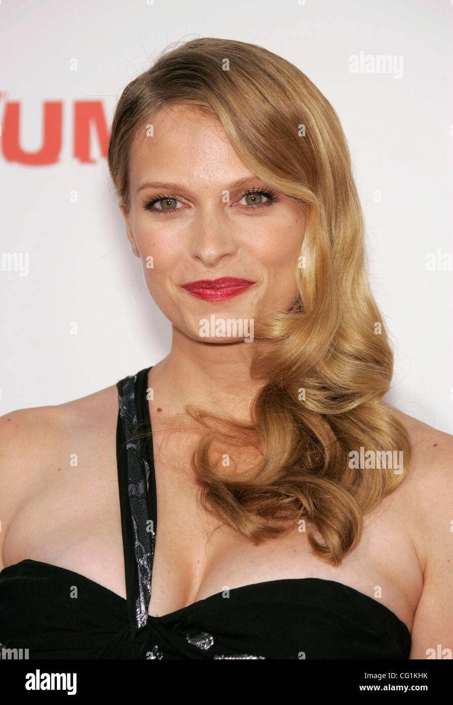 Lisa Shaw Stock Photos & Lisa Shaw Stock Images Alamy