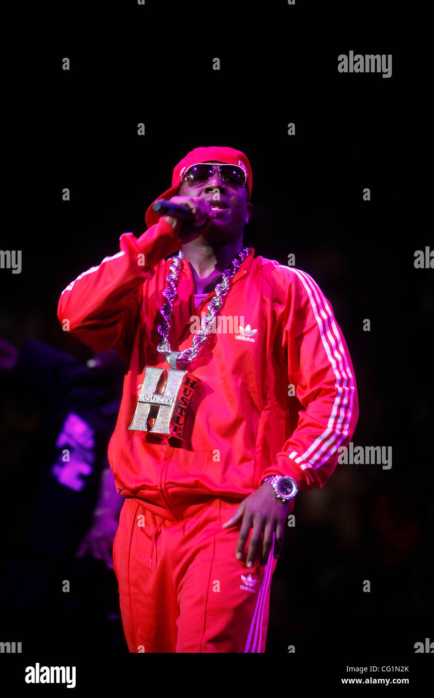 Yung Joc in red performing at The Scream Tour at Madison Square Garden ...