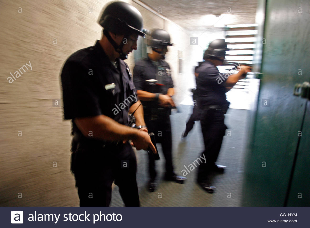 Los Angeles Police Gang Enforcement Detail Officers Knock On A