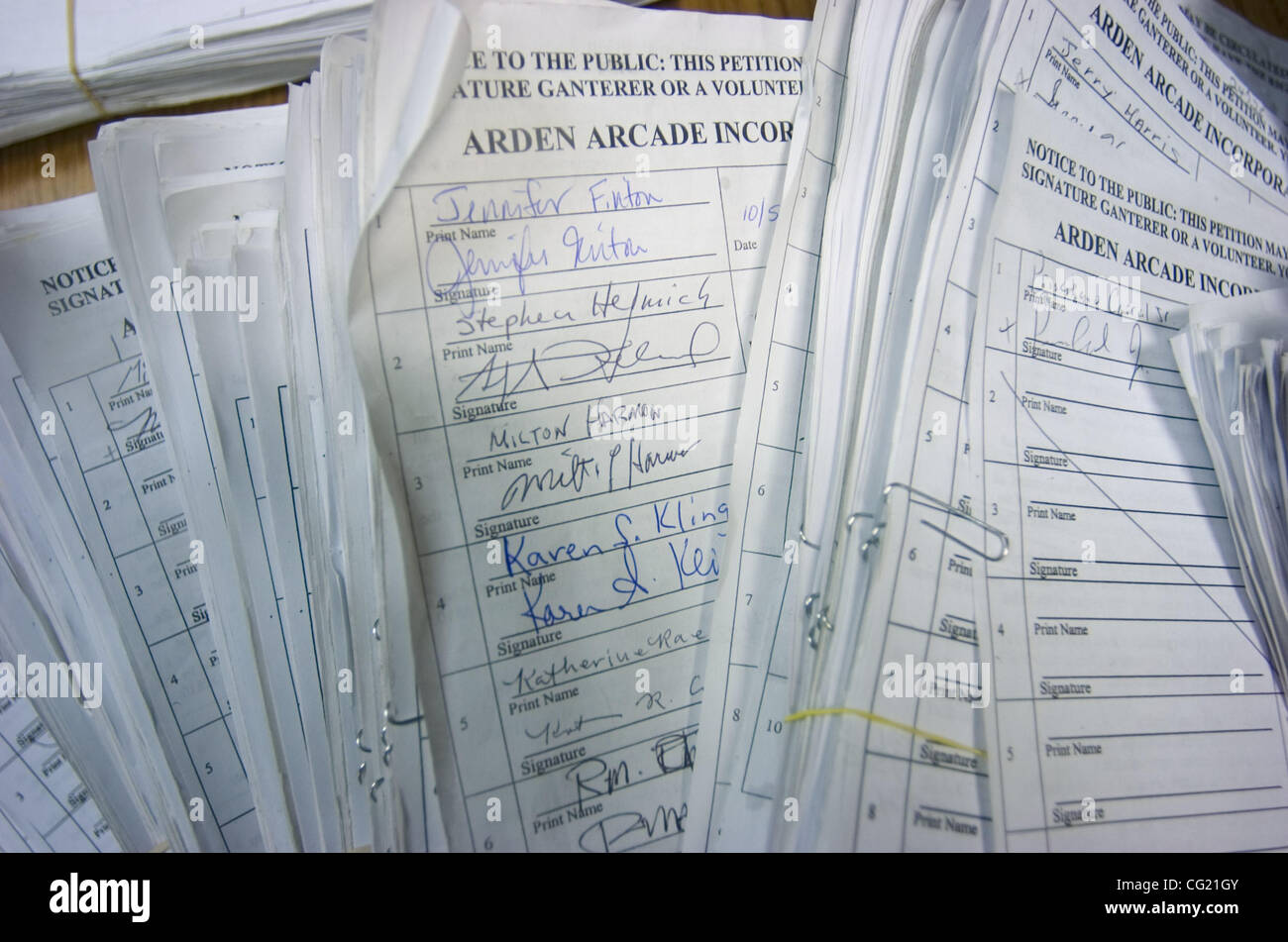 Arden arcade hires stock photography and images Alamy