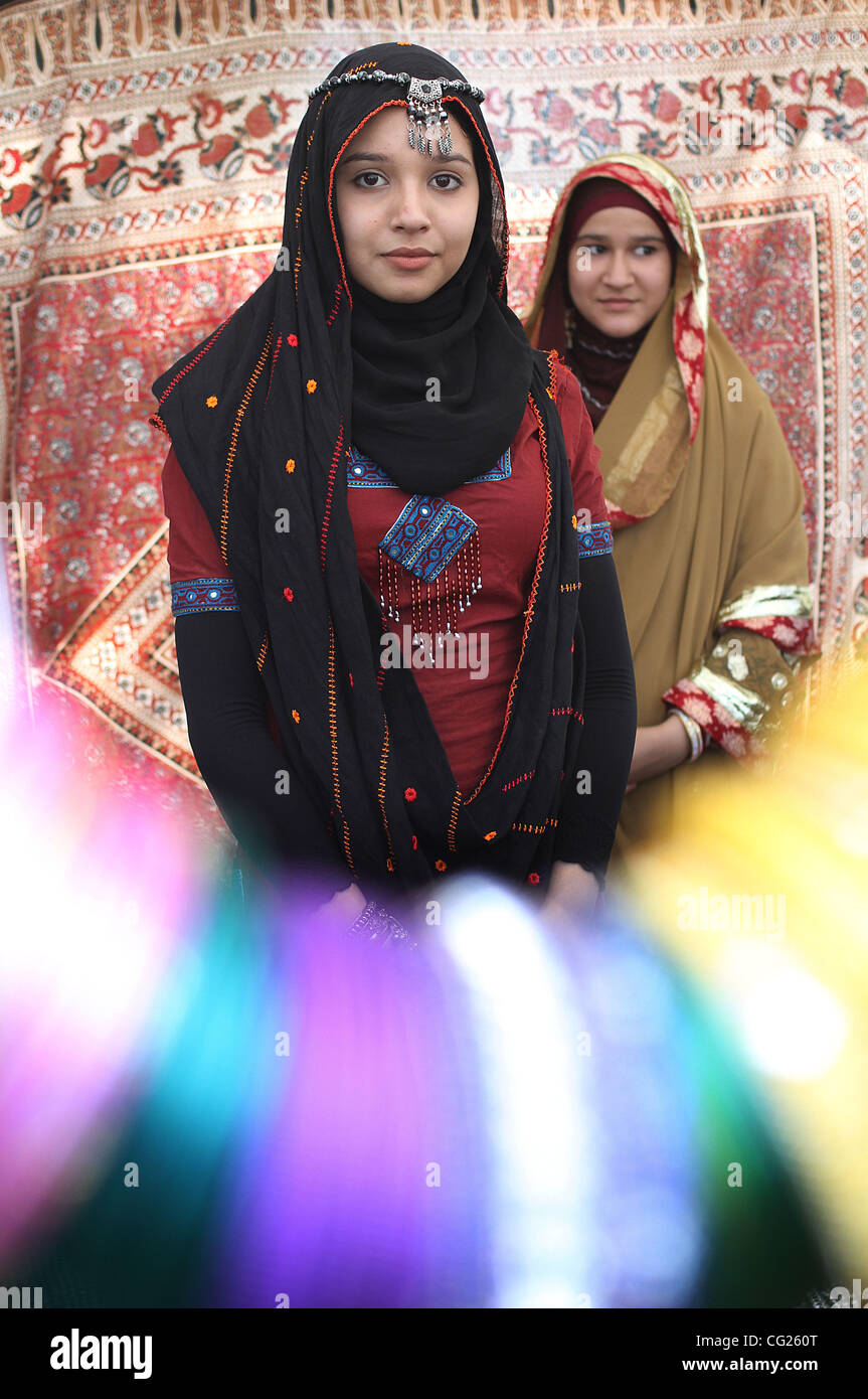 July 30, 2011 Ottawa, Ontario, Canada Two girls in their full