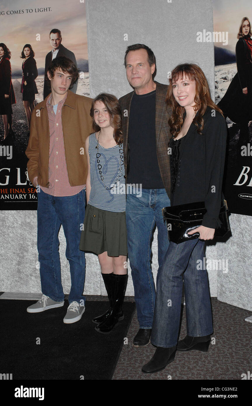 Bill Paxton with his family Los Angeles Premiere of the HBO Original Series 'Big Love' held at the Directors Guild of America Los Angeles, California - 12.01.11 Stock Photo