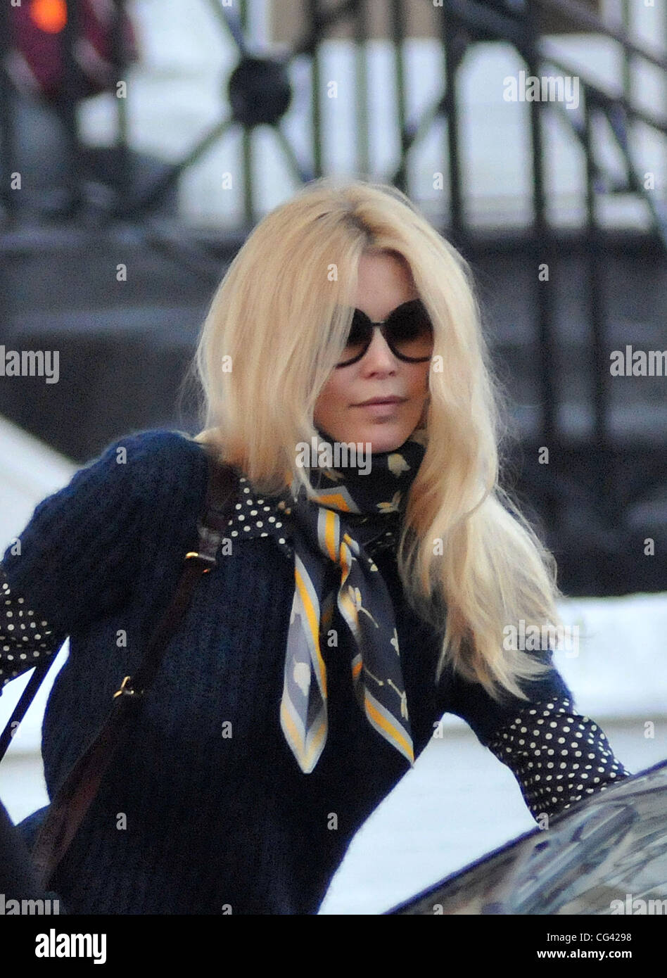 Claudia Schiffer  after dropping her children at school London, England - 18.01.11 Stock Photo