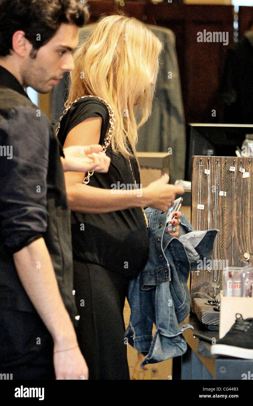 Heavily Pregnant Rachel Zoe Leaves Urth Cafe On Melrose Avenue And Stopped At Clothing Store Alpha For Men For Some Shopping Los Angeles California 20 01 11 Stock Photo Alamy
