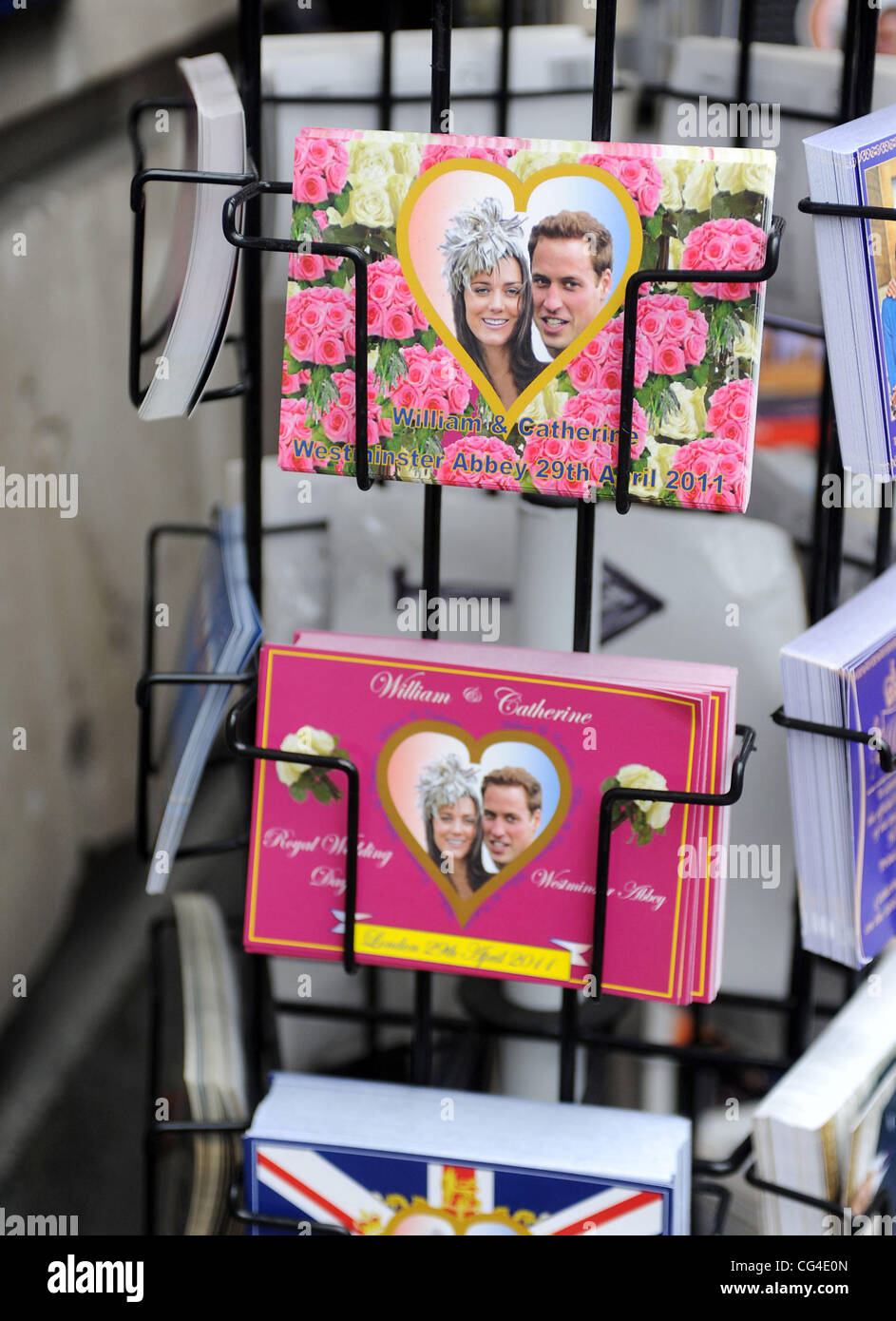 Prince William and Kate Middleton Royal Wedding souvenir postcards for ...