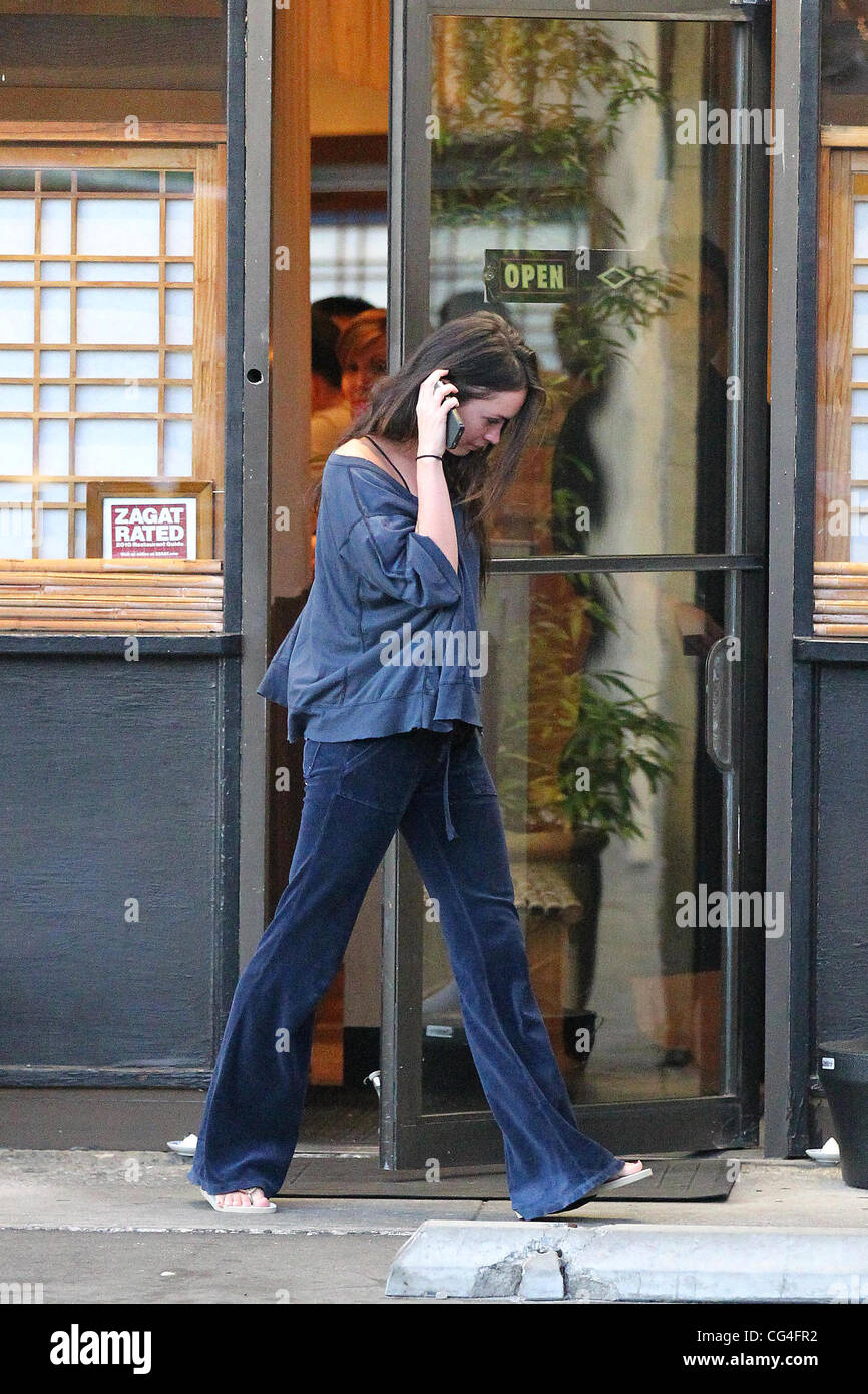 Megan Fox leaving Asanebo Japanese restaurant in Studio City after