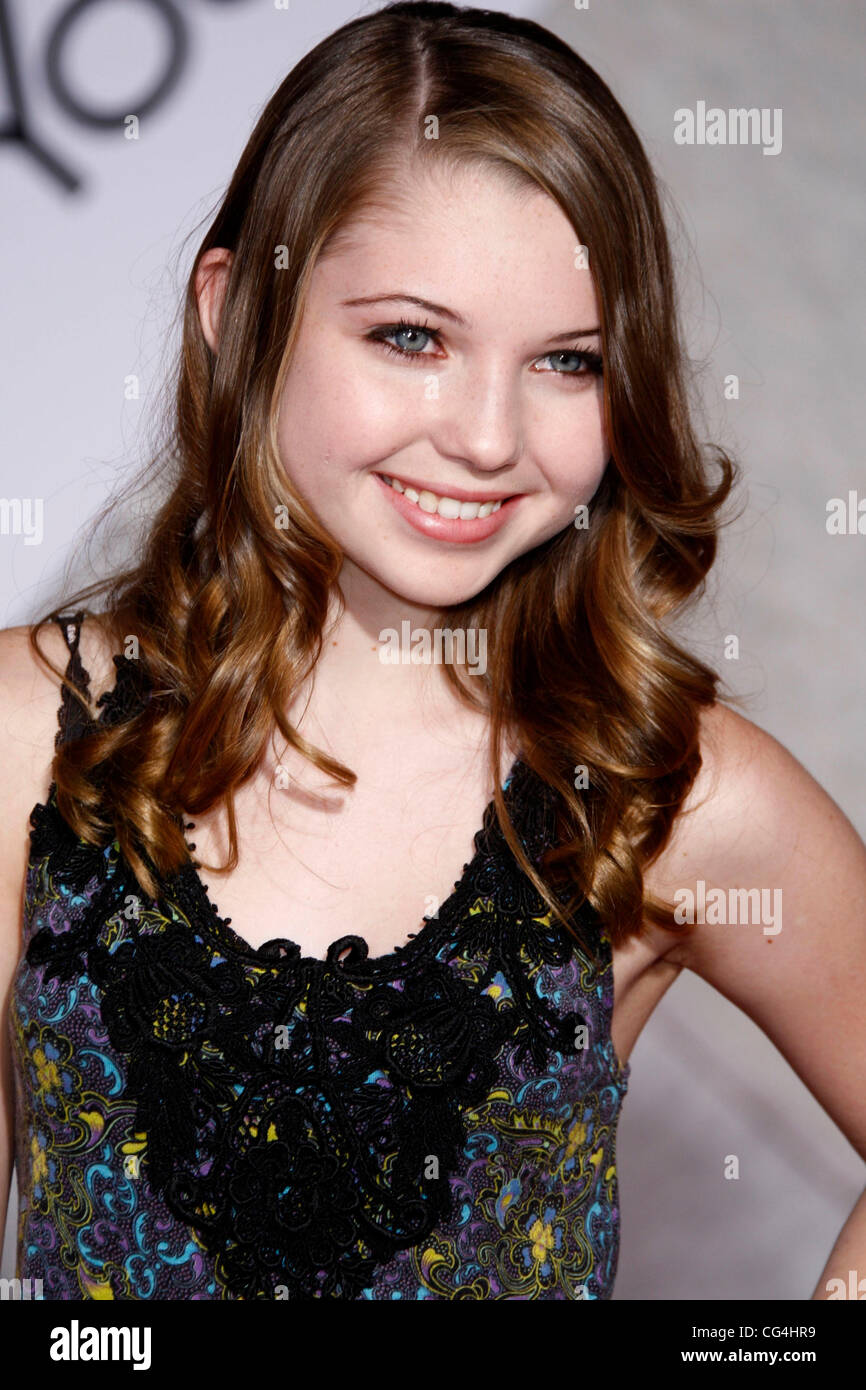 Sammi Hanratty's Instagram, Twitter & Facebook on IDCrawl