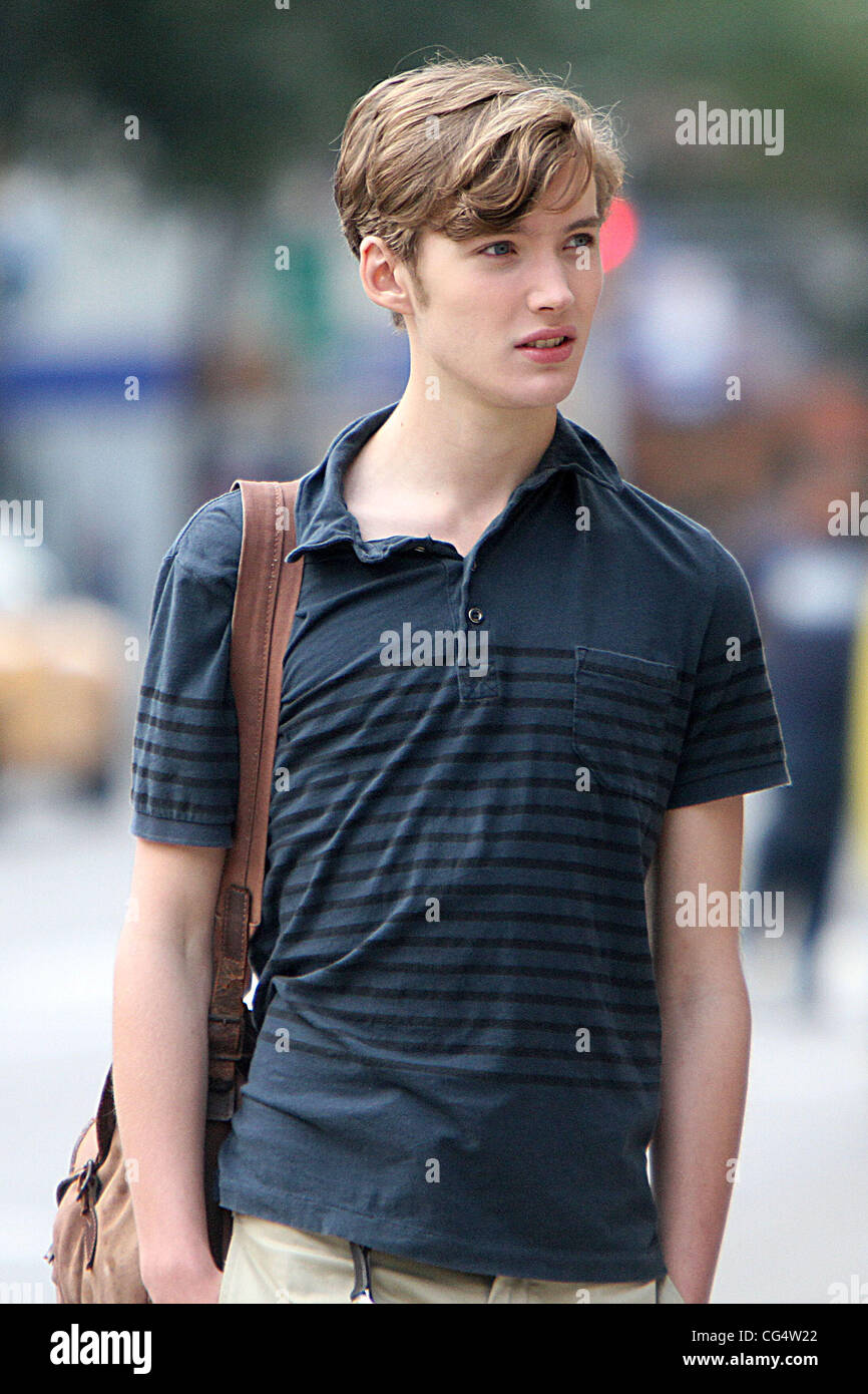 Toby Regbo The cast of 'Someday This Pain Will Be Useful to You' filming on  location in Manhattan New York City, USA - 13.09.10 Stock Photo - Alamy