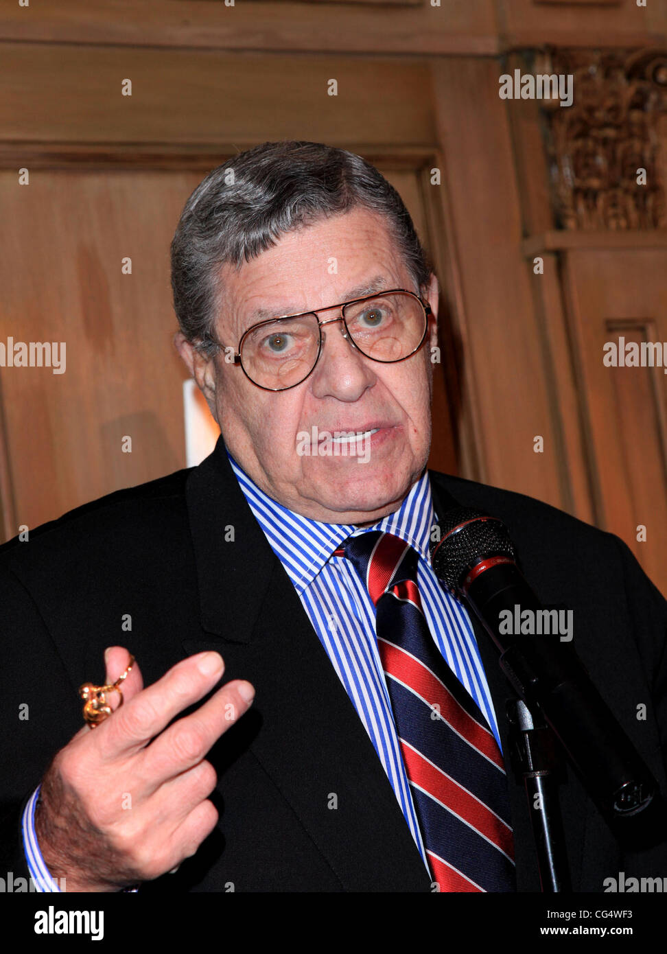 Friars club new york hires stock photography and images Alamy