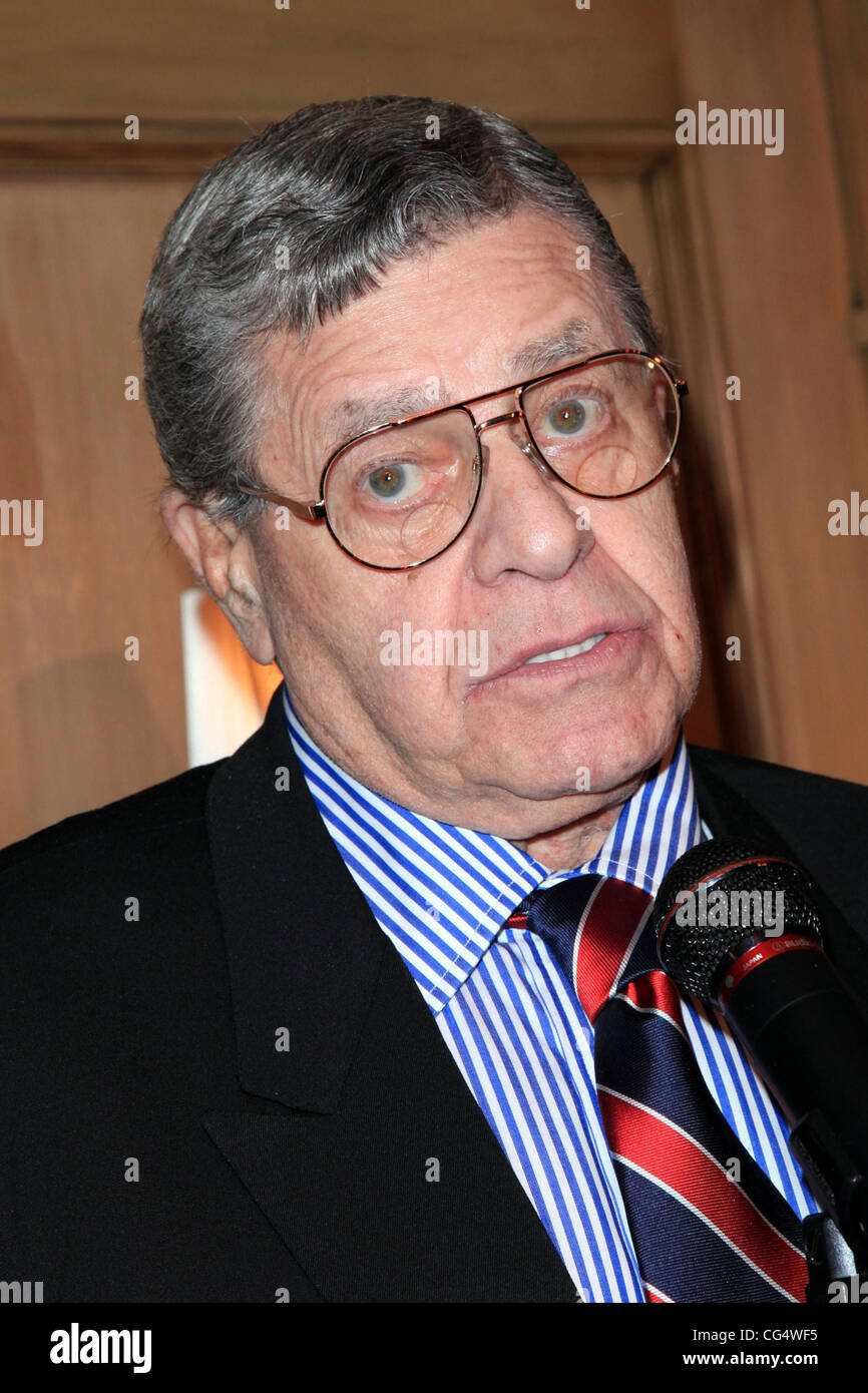 Friars club new york hires stock photography and images Alamy