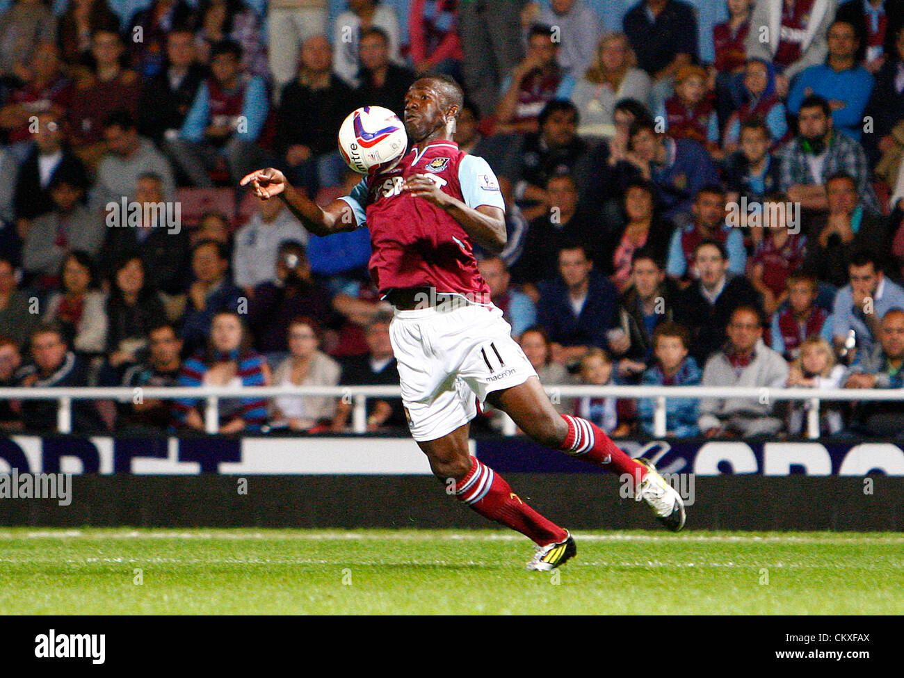 Modibo Maiga Raja Modibo Maiga High Resolution Stock Photography and Images - Alamy