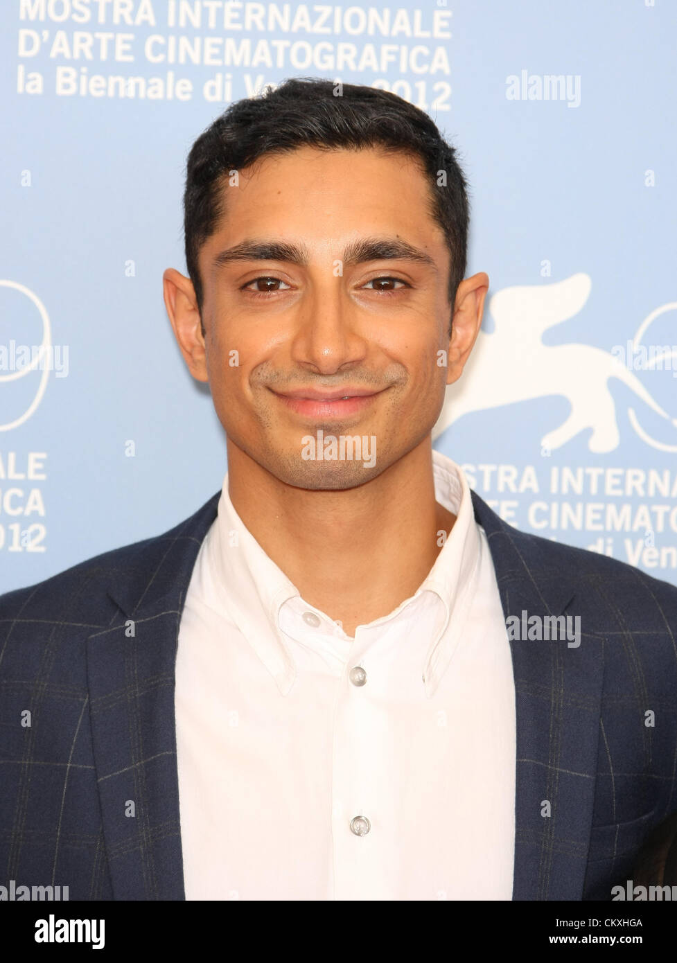 RIZ AHMED THE RELUCTANT FUNDAMENTALIST. PHOTOCALL. 69TH VENICE FILM FESTIVAL VENICE  ITALY 29 August 2012 Stock Photo