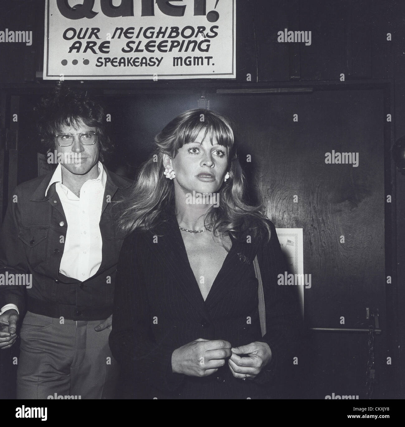 Warren Beatty Julie Christie At The Opening Of Buster And Billie Supplied By Photos Inc Credit Image A C Supplied By Globe Photos Inc Globe Photos Zumapress Com Stock Photo Alamy