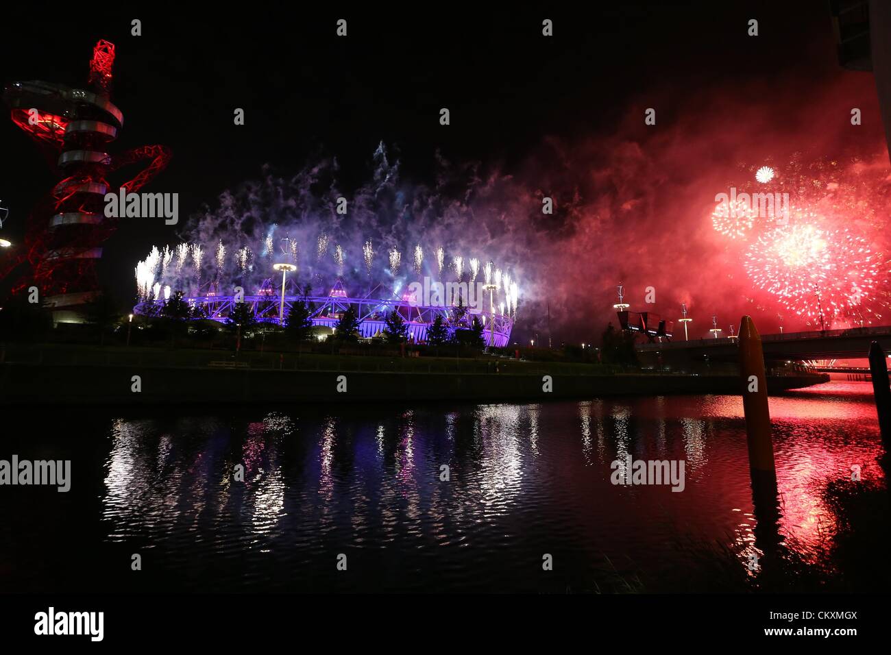 London UK. 29th Aug 2012. Opening Ceremony for the 2012 London Summer Paralympics at Olympic Park - Olympic Stadium during the London 2012 Paralympic Games in London, UK.  (Photo by Akihiro Sugimoto/AFLO SPORT/Alamy Live News)  Stock Photo