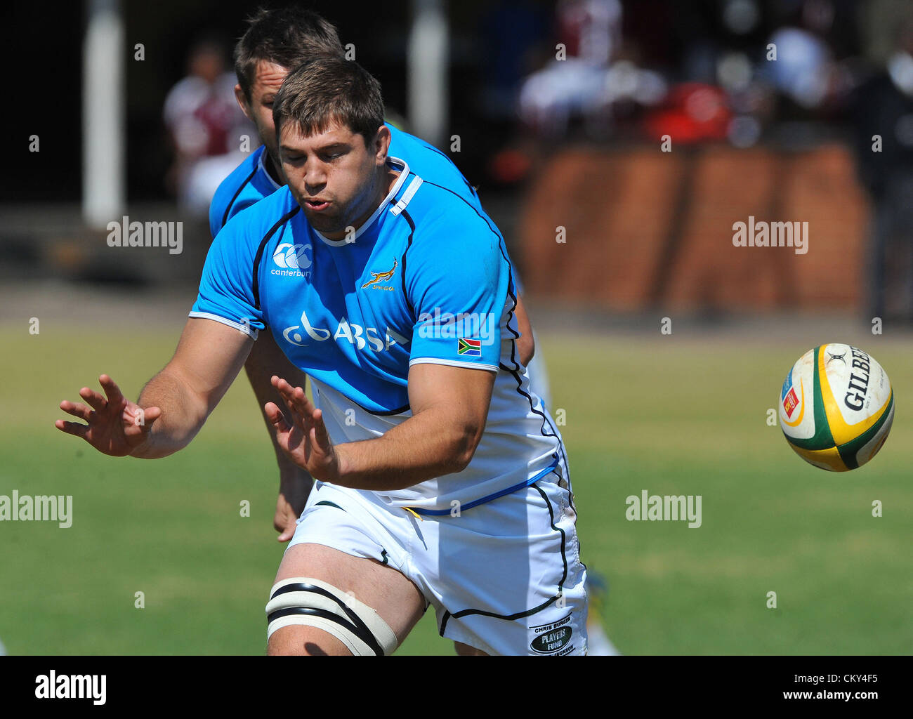 JOHANNESBURG, SOUTH AFRICA - SEPTEMBER 01, Willem Alberts runs as dummy receiver during the South African national rugby team field session and media conference at KES on September 01, 2012 in Johannesburg, South Africa Photo by Duif du Toit / Gallo Images Stock Photo