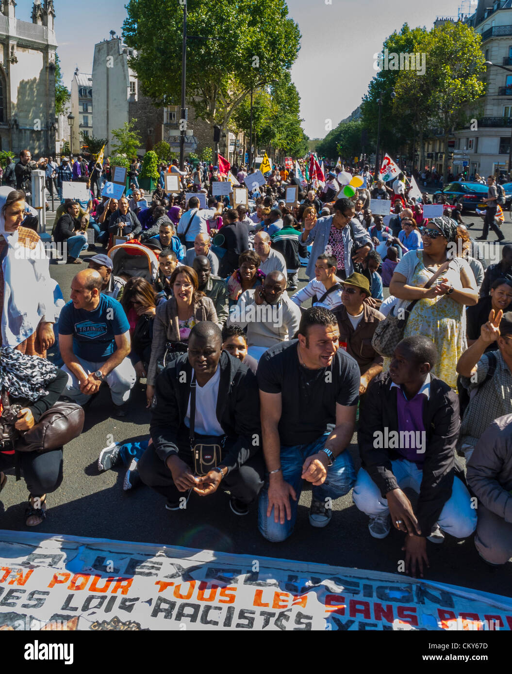 Paris, France, Crowd of International Immigrants Without Documents , "Sans Papiers", Migrants in